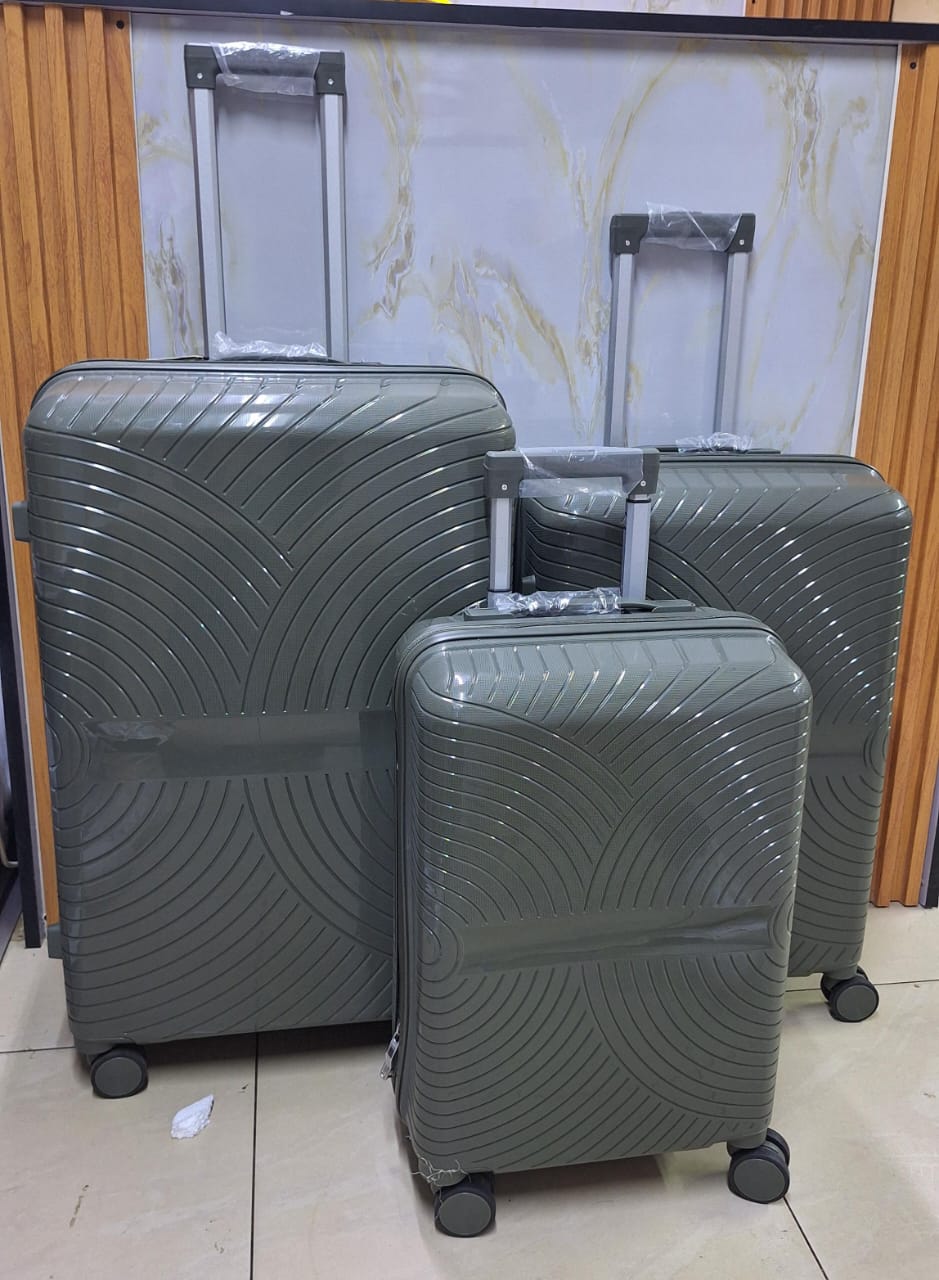 Unbreakable rubber suitcase pp