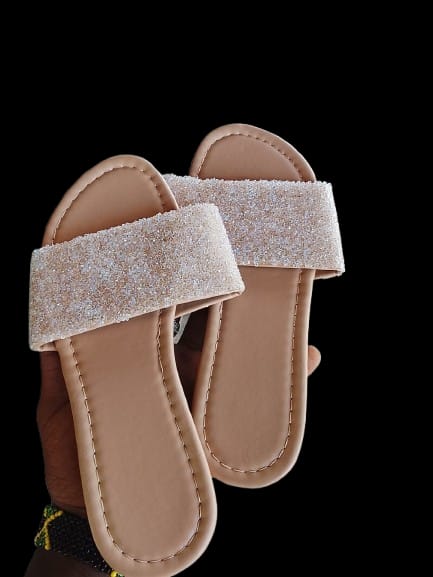 GLITTERY BLACK FLAT SANDALS LOW HEEL