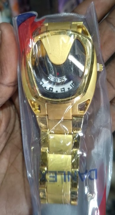 Hoursly brand men's quartz wrist watch