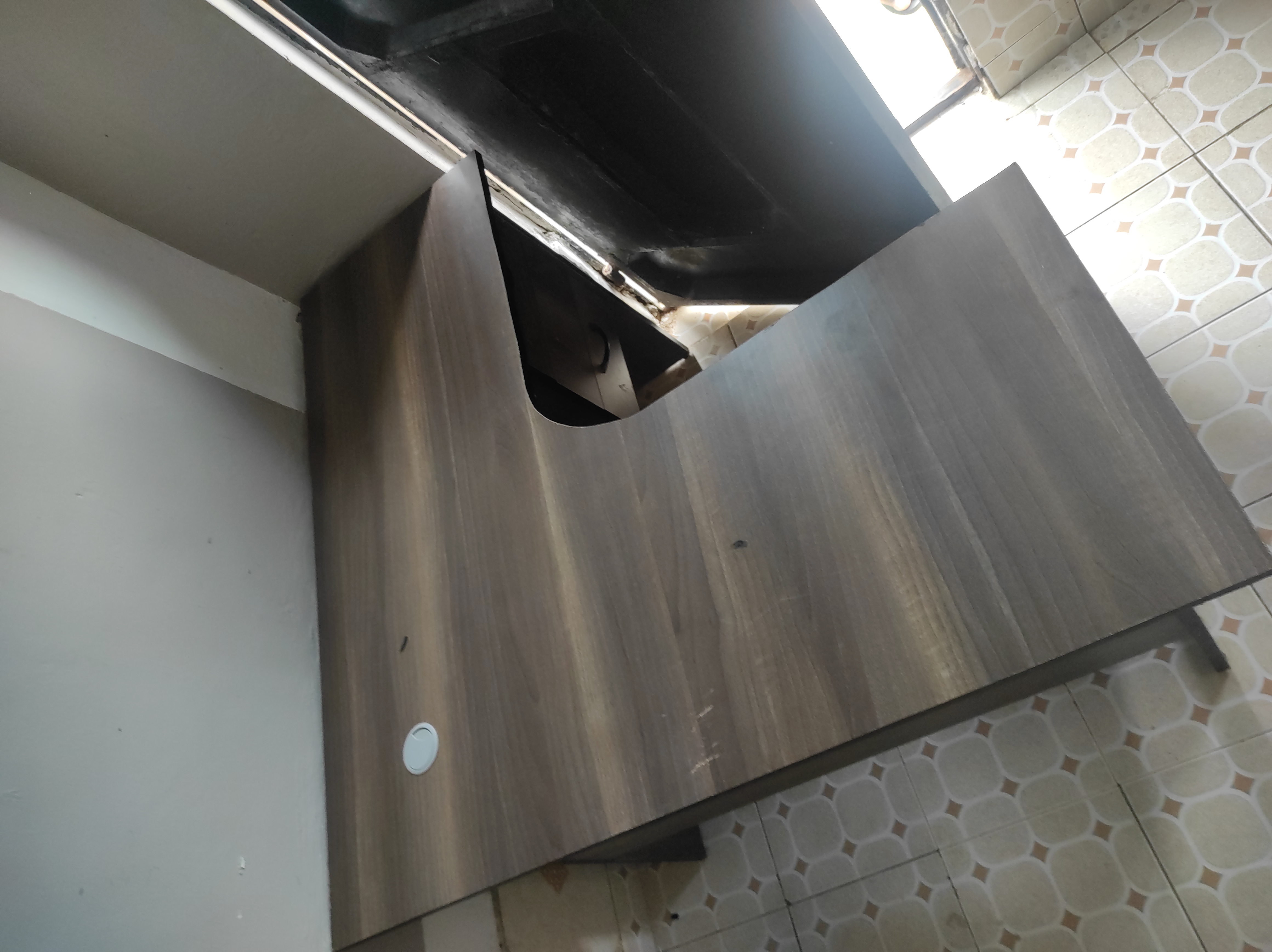 1.2M by 1.2M L shaped Office Desk