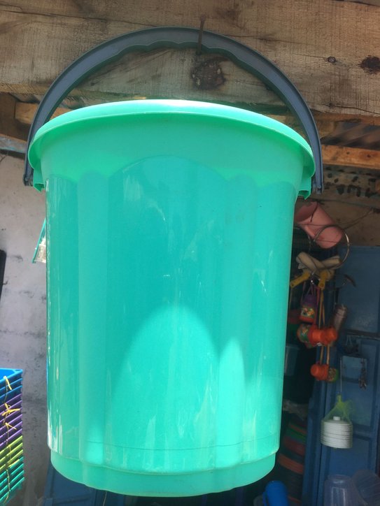 Plastic bucket